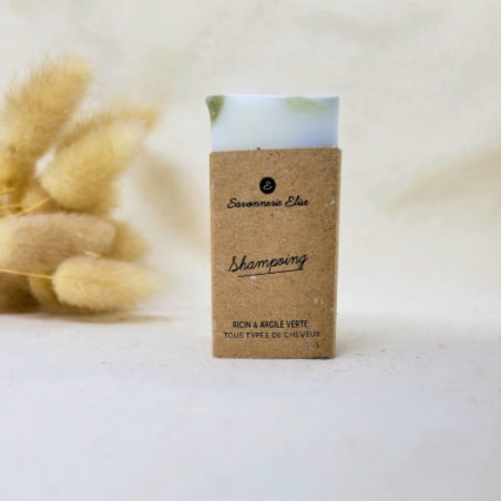savon shampoing solide - fabriqué à la mains proche de lyon. Les ingrédients qui composent ce savons sont des huiles végétales biologiques. savon 3 en 1 cheveux barbes et corps. 
